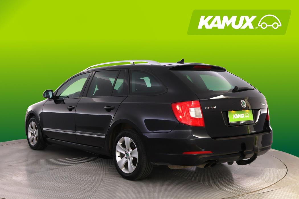 Skoda Superb 2012
