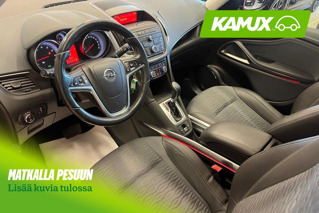 Opel Zafira 2012