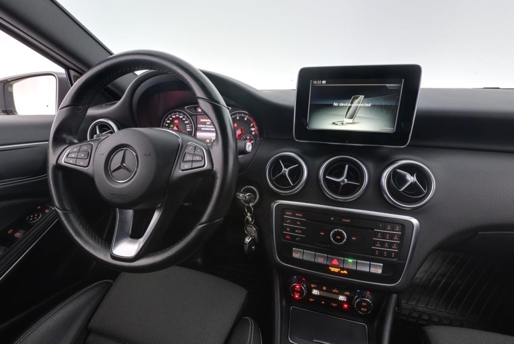 Mercedes-Benz A 2016