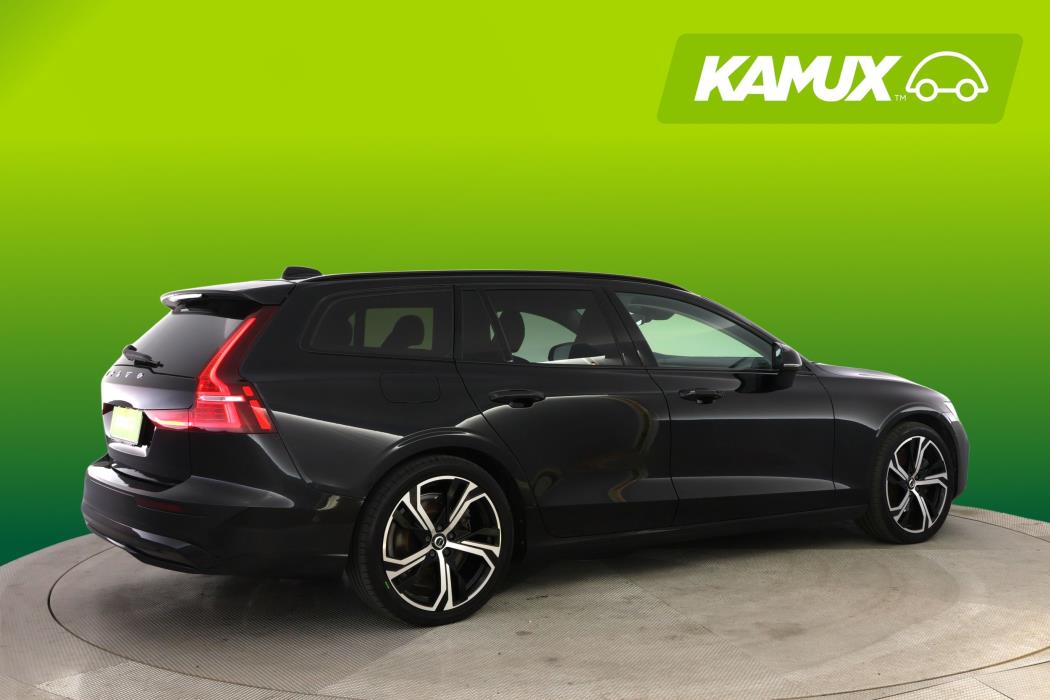 Volvo V60 2023