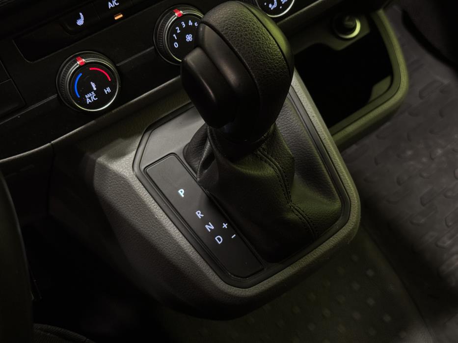 Volkswagen Transporter 2021