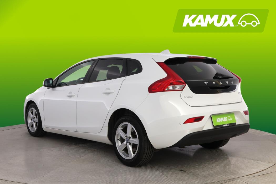 Volvo V40 2015