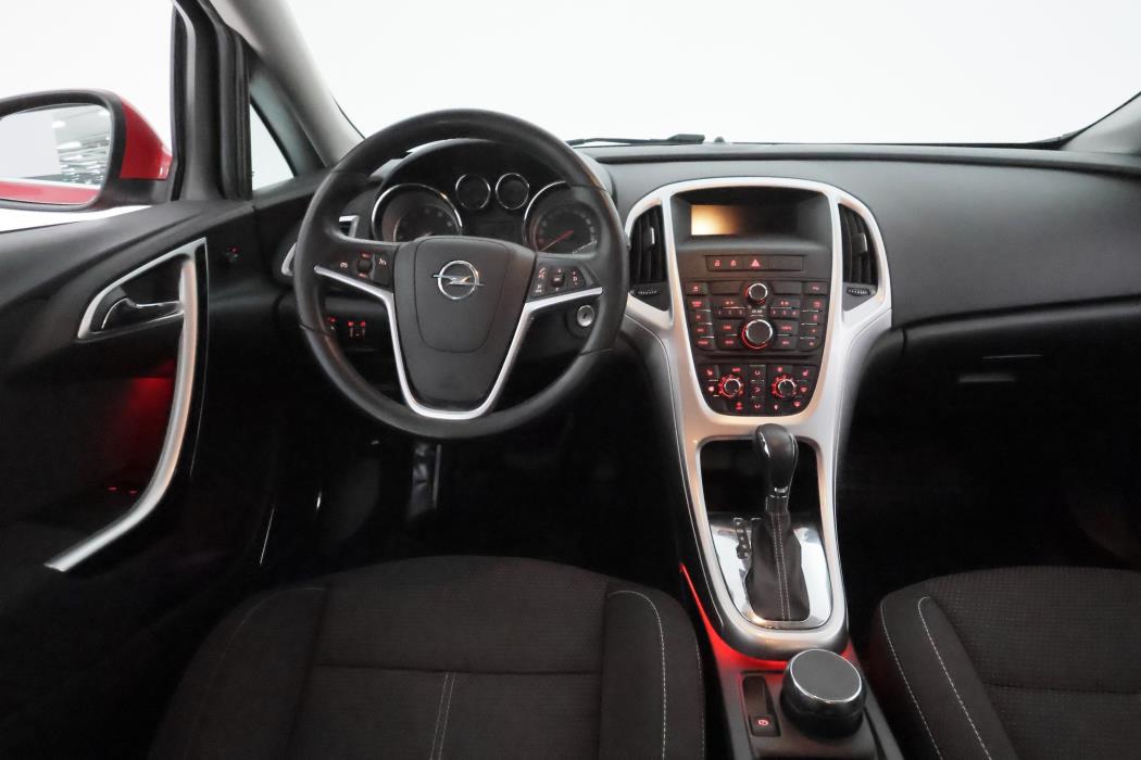Opel Astra 2010
