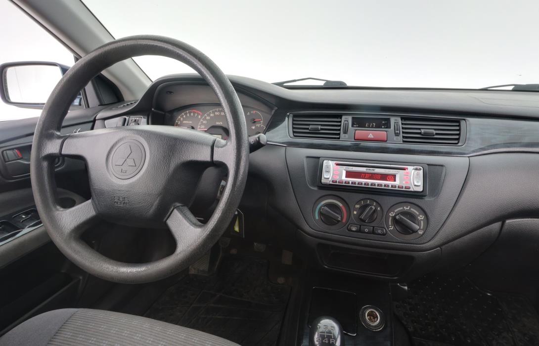 Mitsubishi Lancer 2004