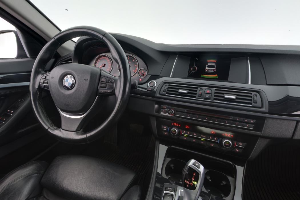 BMW 520 2015