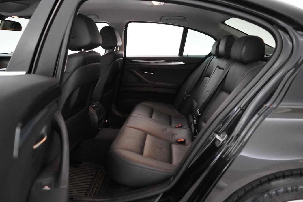 BMW 520 2015