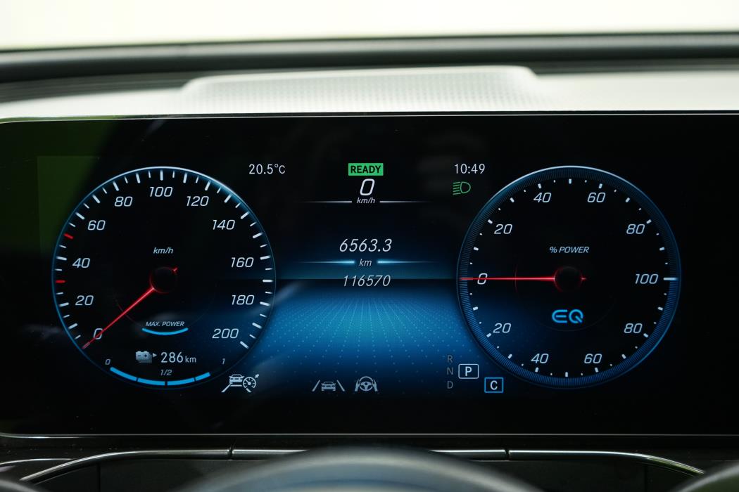 Mercedes-Benz EQC 2021