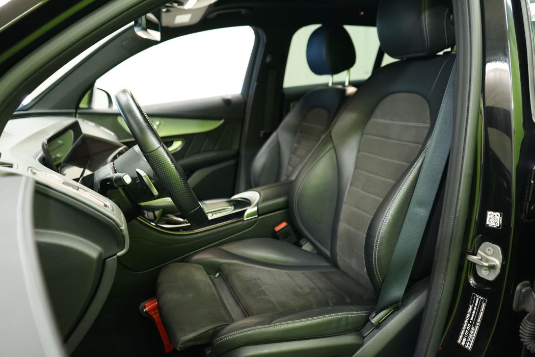 Mercedes-Benz EQC 2021