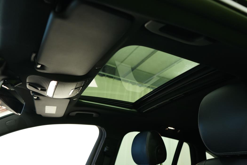 Mercedes-Benz EQC 2021