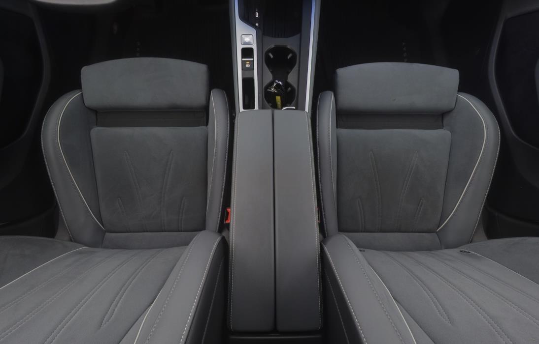 Volkswagen Passat 2024