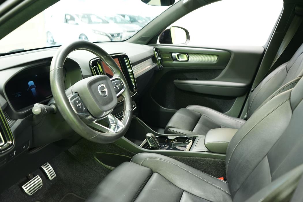 Volvo XC40 2021