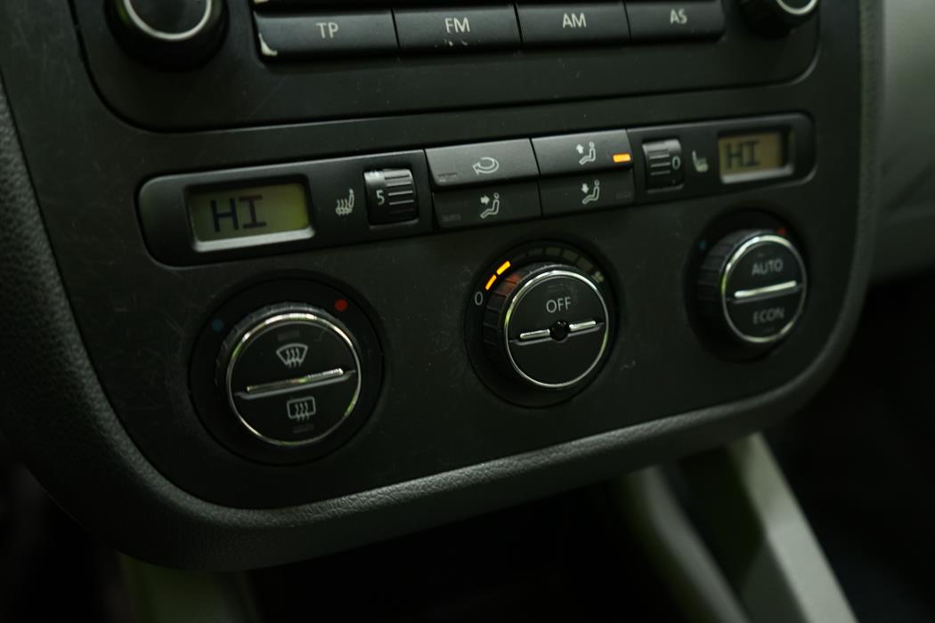 Volkswagen Golf 2004