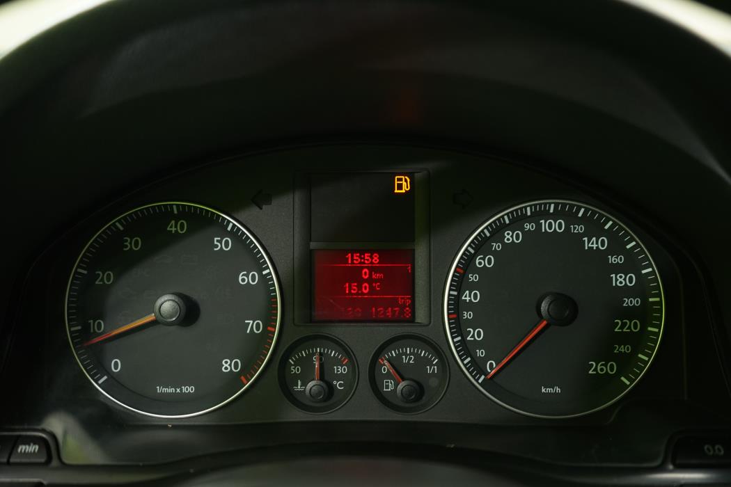 Volkswagen Golf 2004