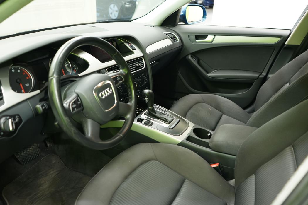 Audi A4 2012