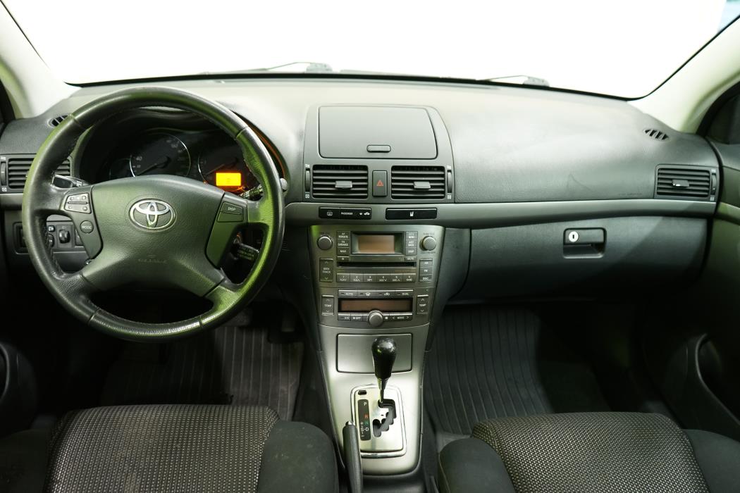 Toyota Avensis 2006