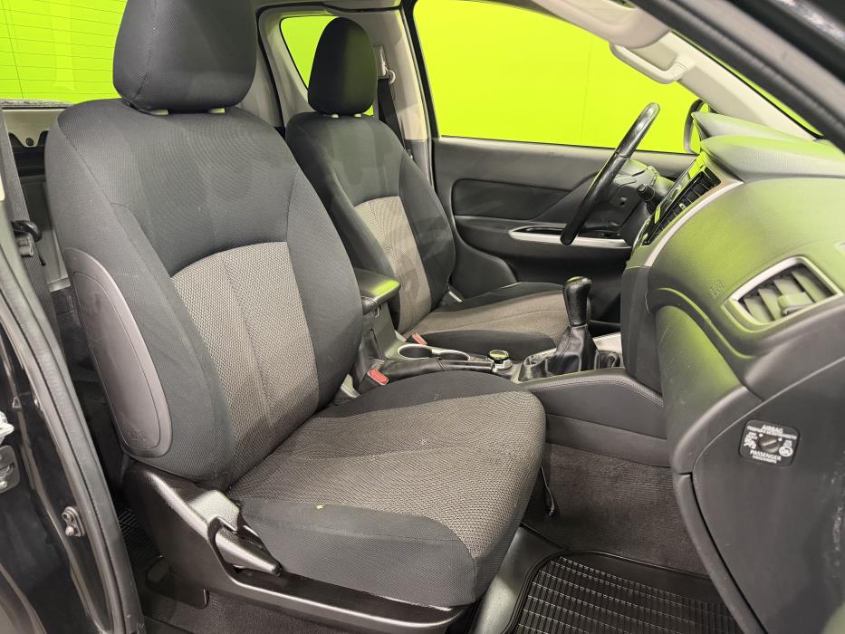 Mitsubishi L200 2020