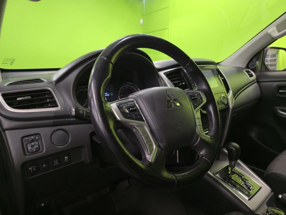 Mitsubishi L200 2022