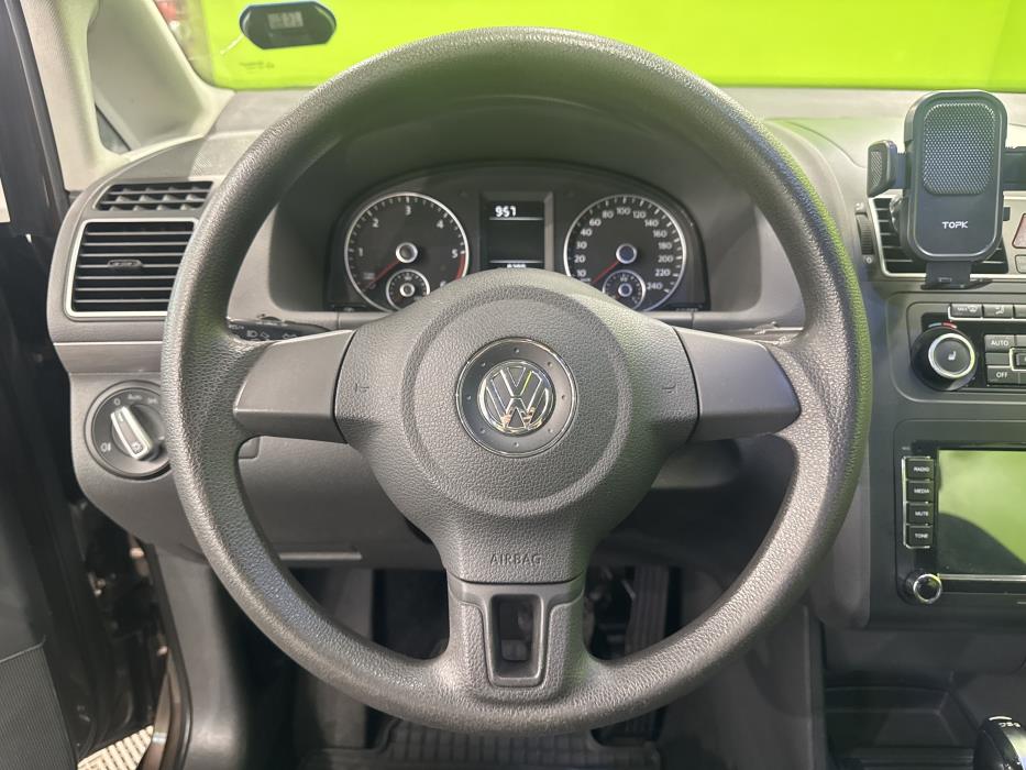 Volkswagen Touran 2011