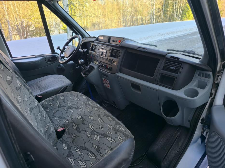 Ford Transit 2010