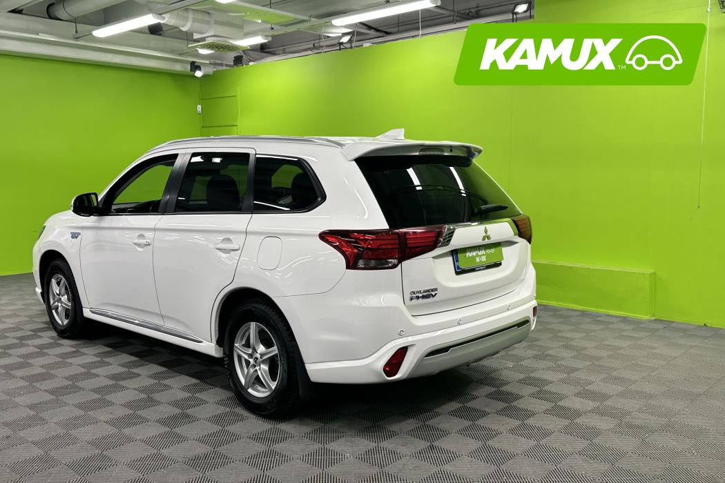 Mitsubishi Outlander PHEV 2020