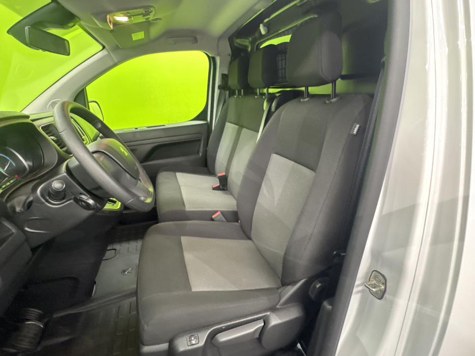 Peugeot e-Expert 2024