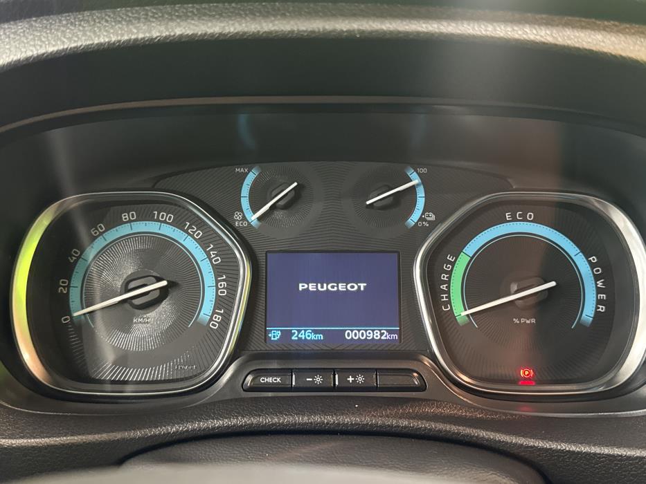 Peugeot e-Expert 2024