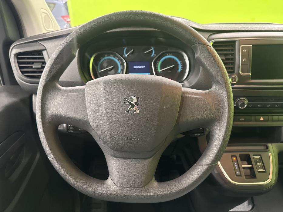 Peugeot e-Expert 2024