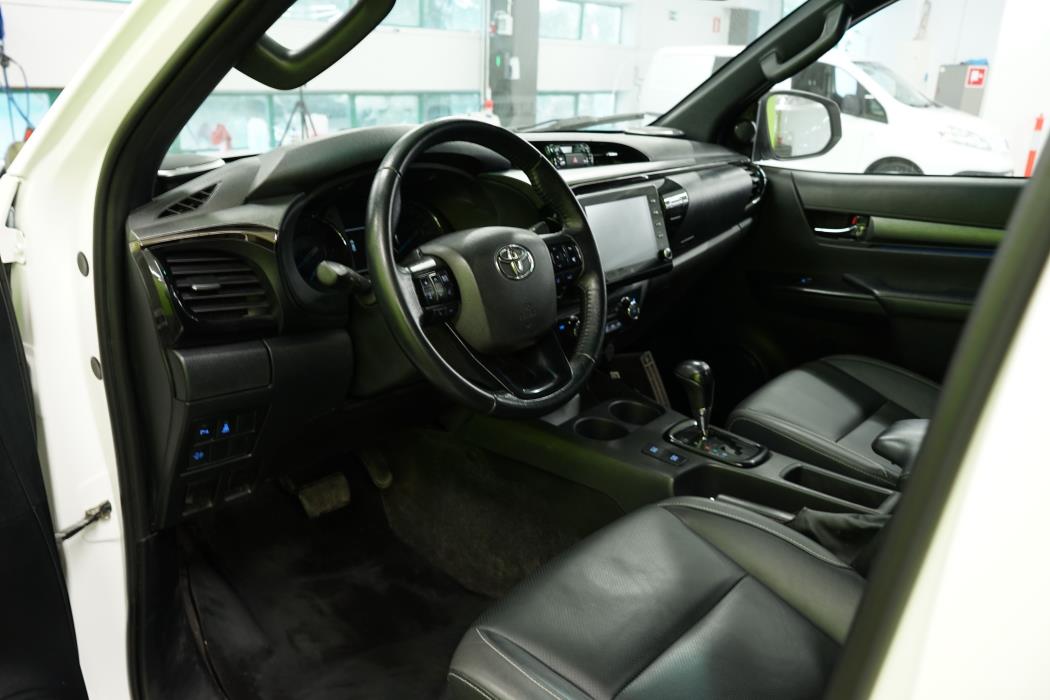 Toyota Hilux 2021