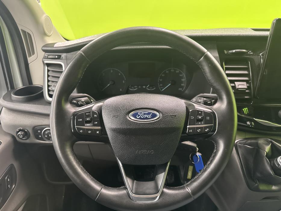 Ford Transit 2024