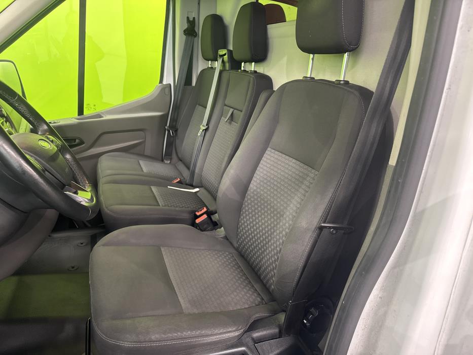 Ford Transit 2021