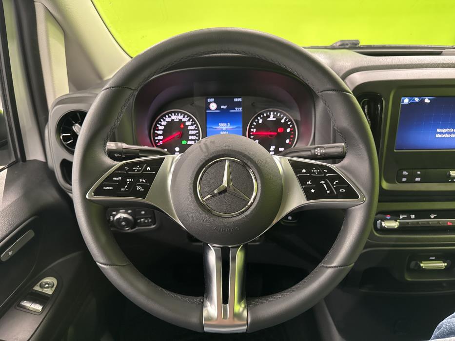 Mercedes-Benz Vito 2025