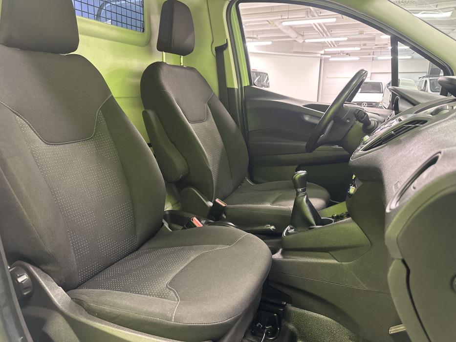 Ford Transit Courier 2018