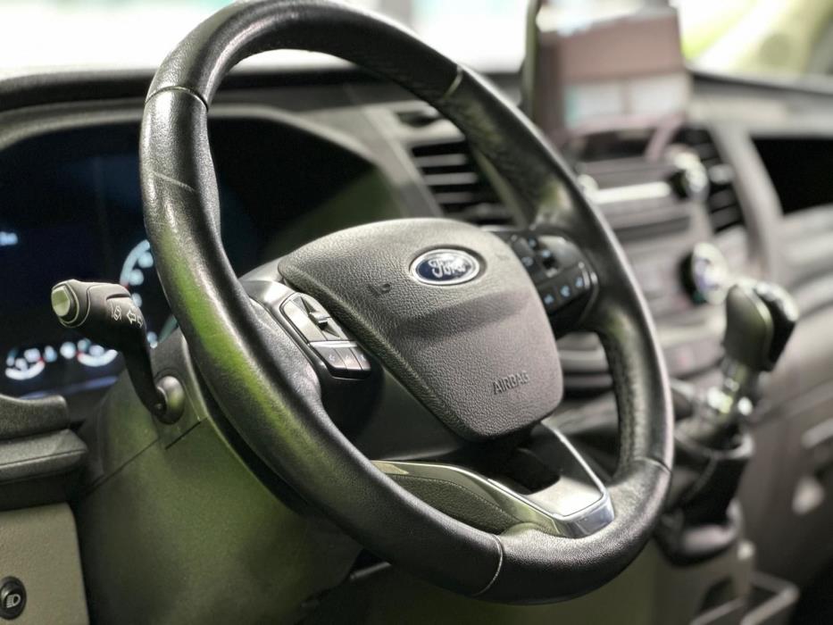 Ford Transit 2021