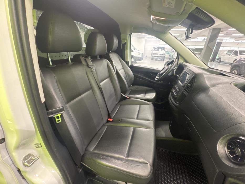 Mercedes-Benz Vito 2023