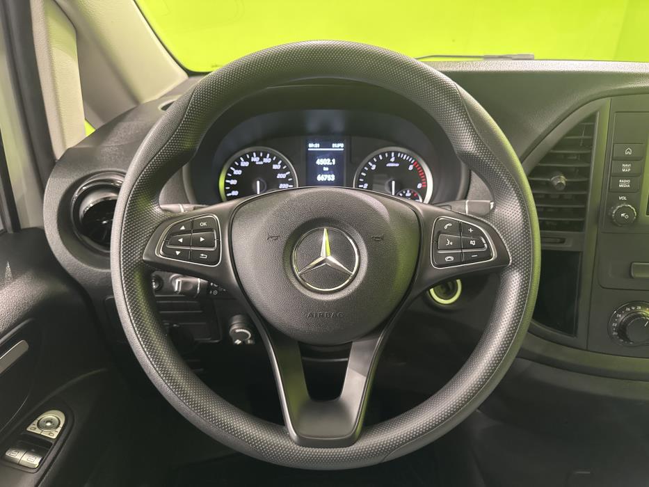 Mercedes-Benz Vito 2023