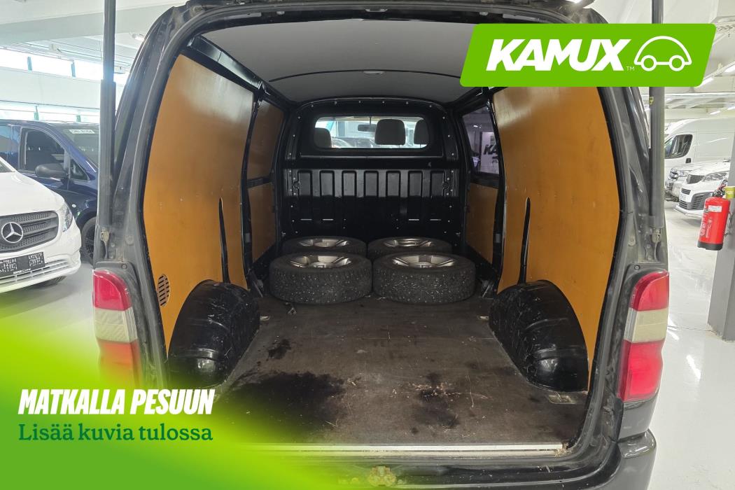 Toyota Hiace 2009