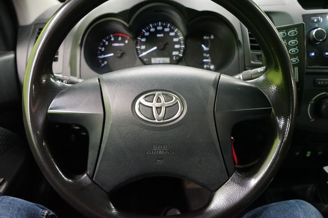 Toyota Hilux 2014