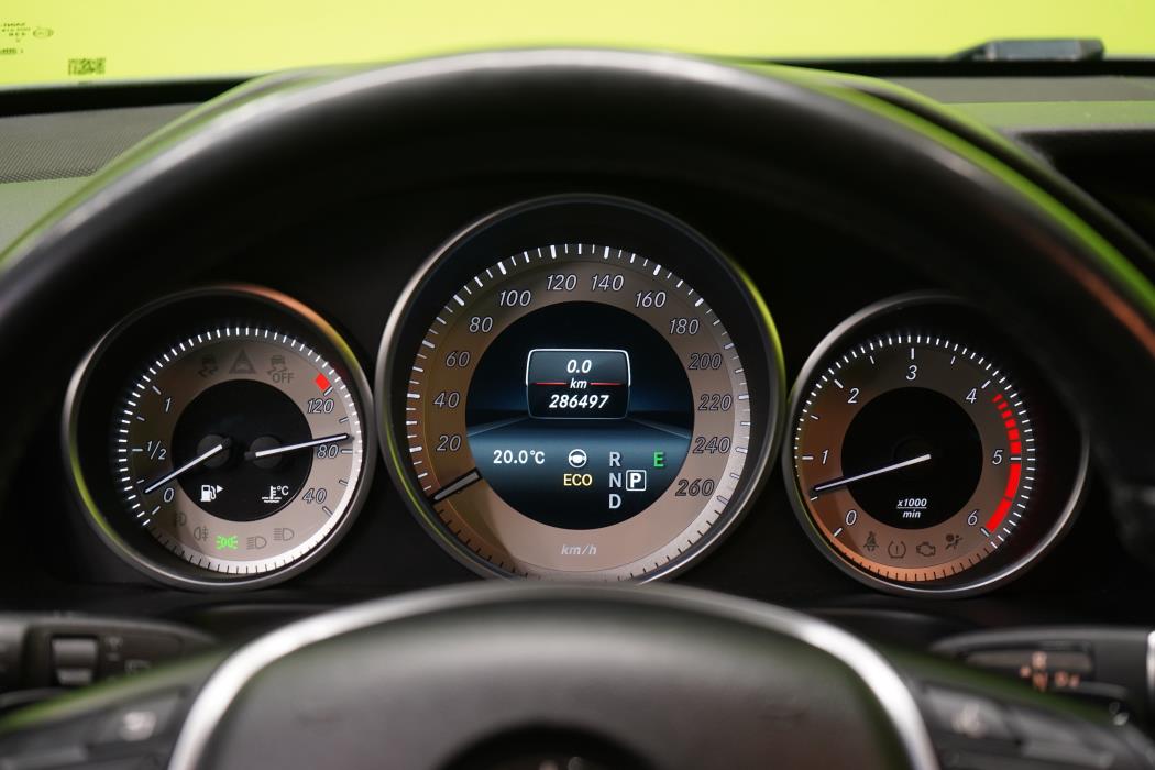 Mercedes-Benz E 2015