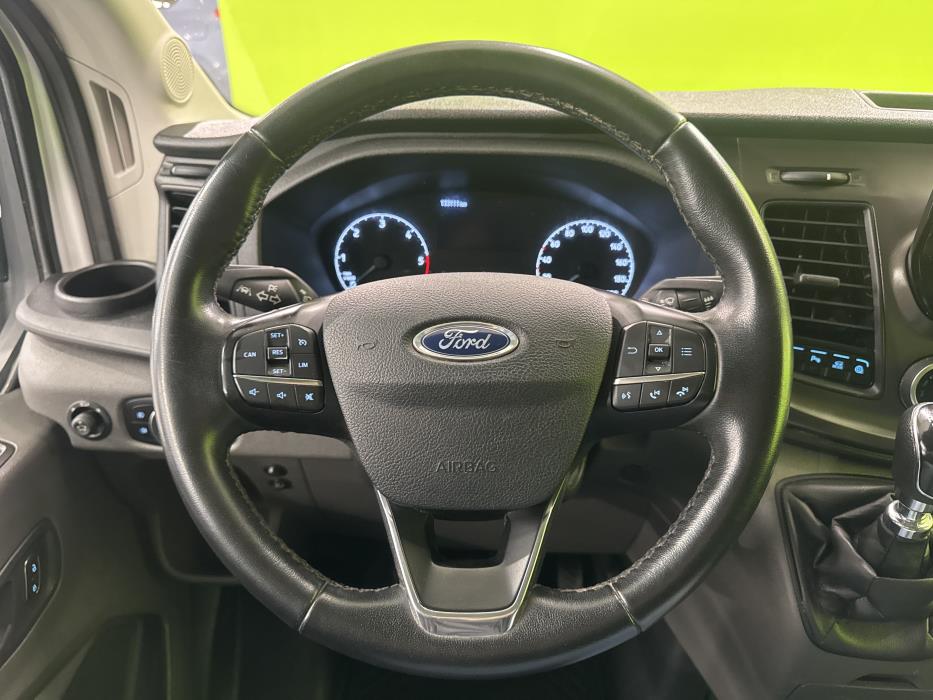 Ford Transit 2021
