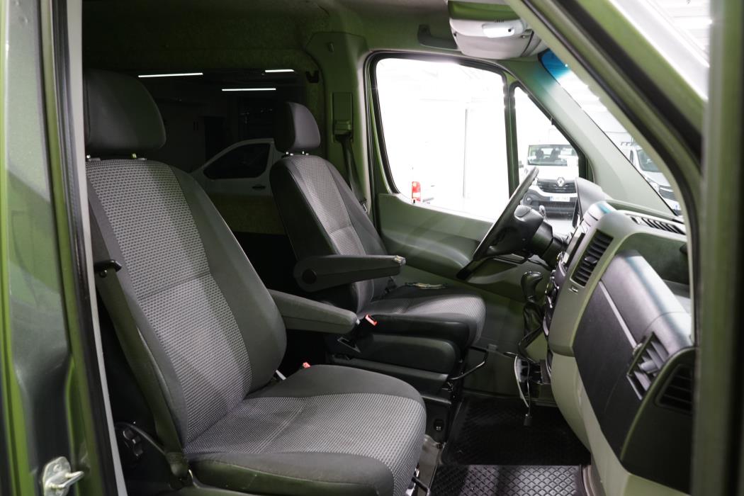 Mercedes-Benz Sprinter 2012