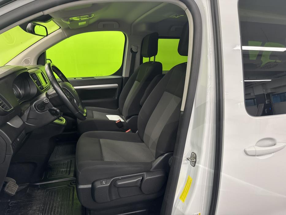 Toyota Proace Verso EV 2023
