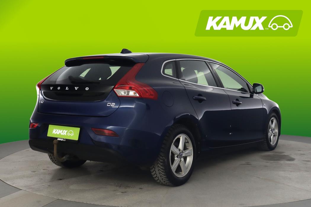 Volvo V40 2015