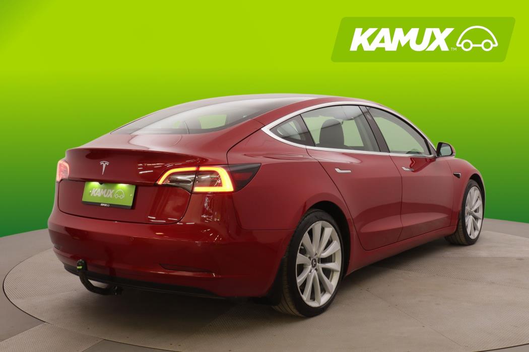 Tesla Model 3 2020