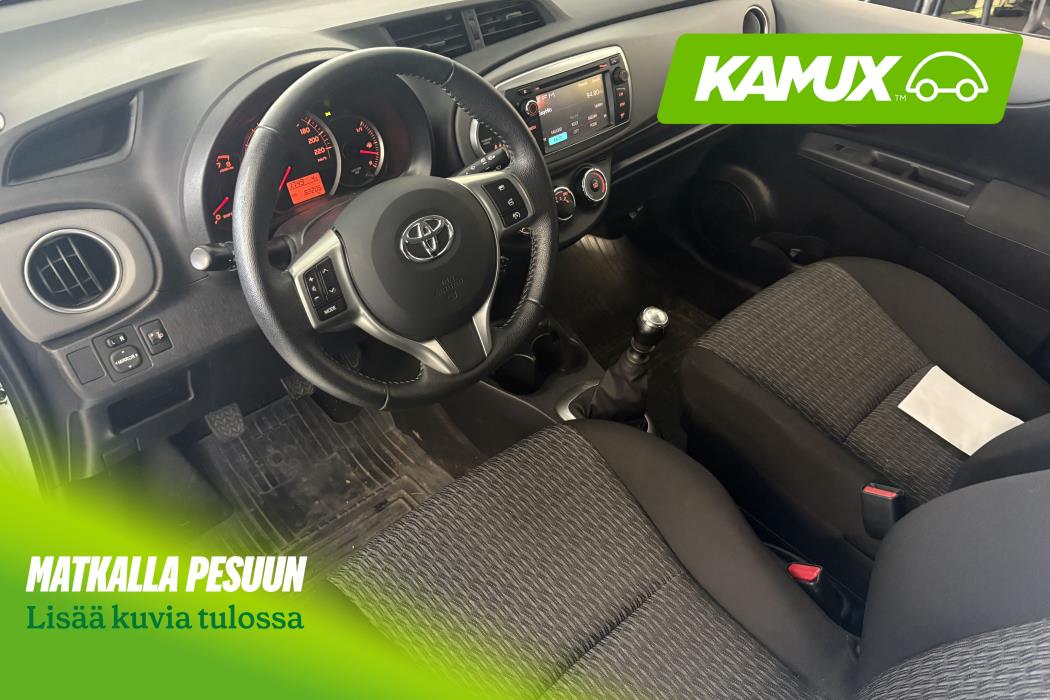 Toyota Yaris 2014