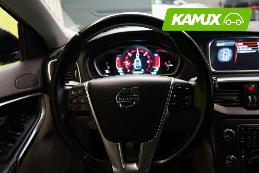 Volvo V40 2013