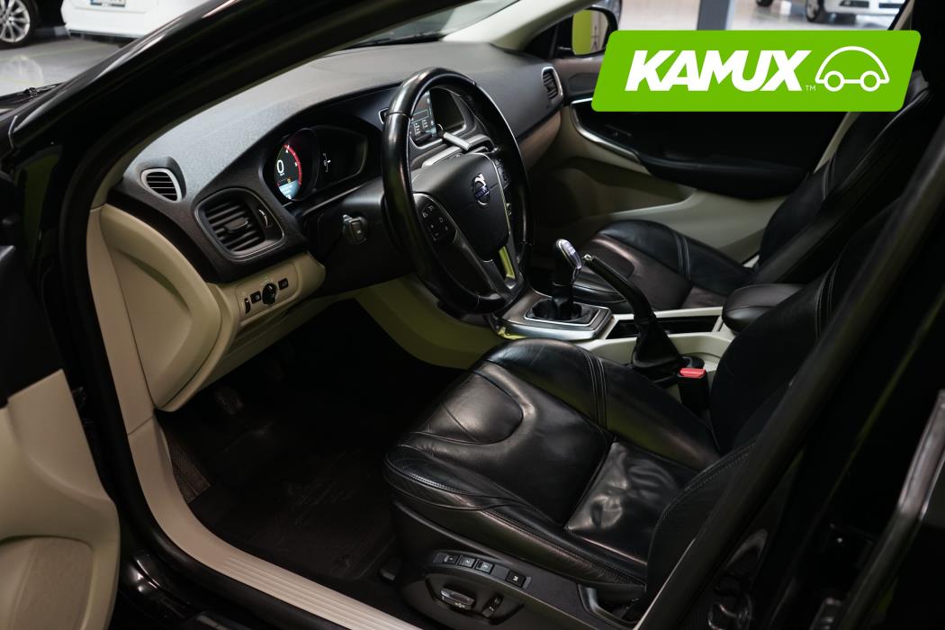 Volvo V40 2013