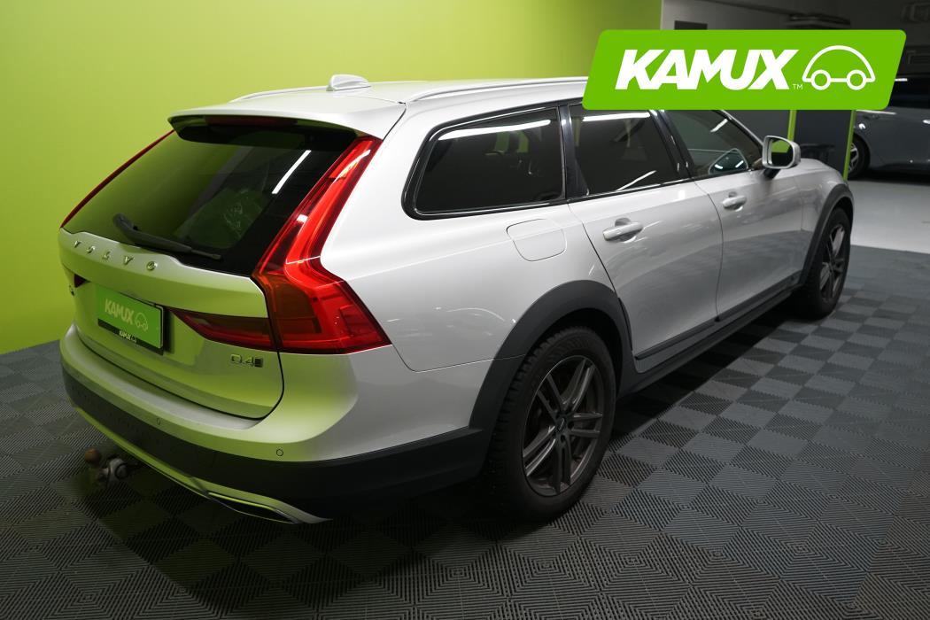 Volvo V90 Cross Country 2018