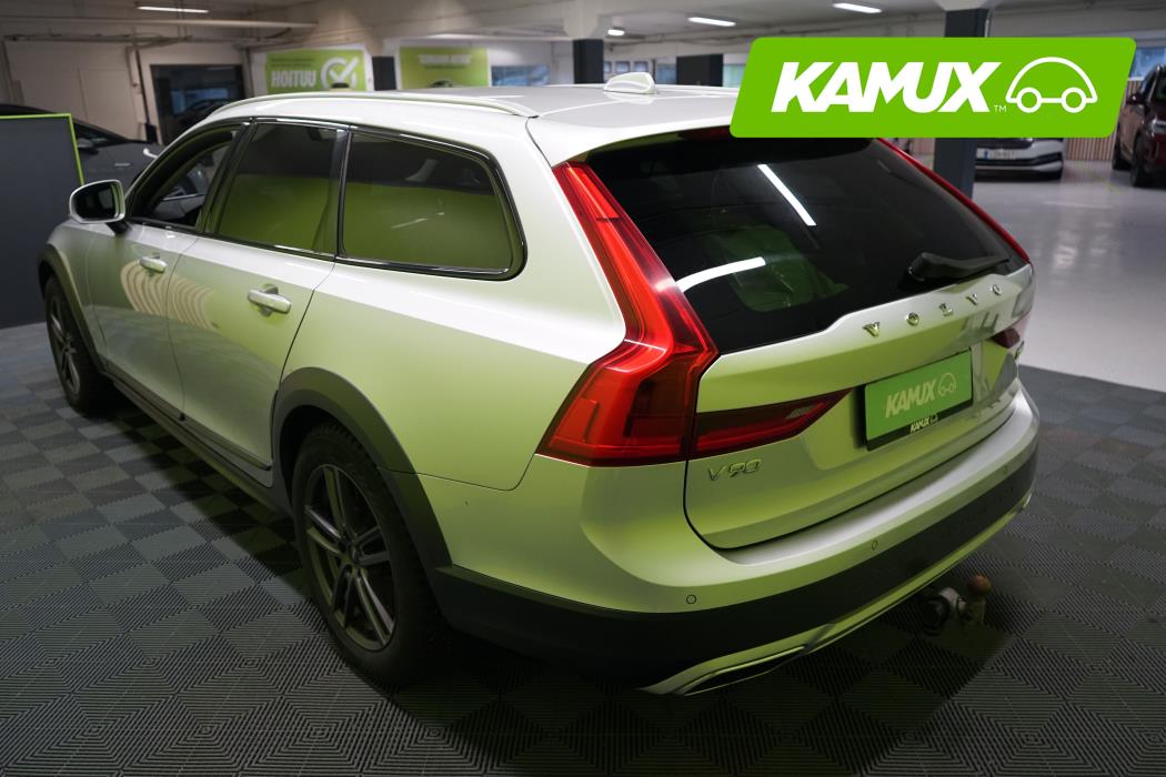 Volvo V90 Cross Country 2018