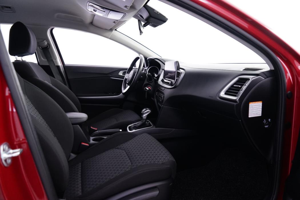 Kia Ceed 2025