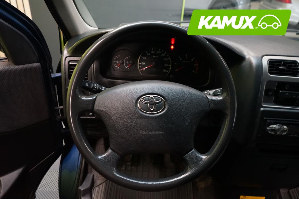 Toyota Hiace 2012